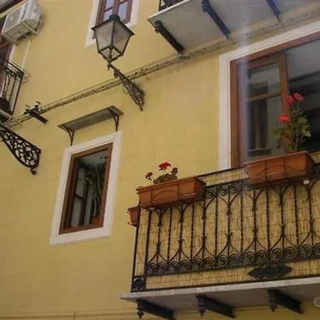 Casa Professa 2 Otel Palermo